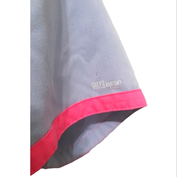 Grey's Anatomy Classic 41435 V-Neck Scrub Top - Picture 8 of 16